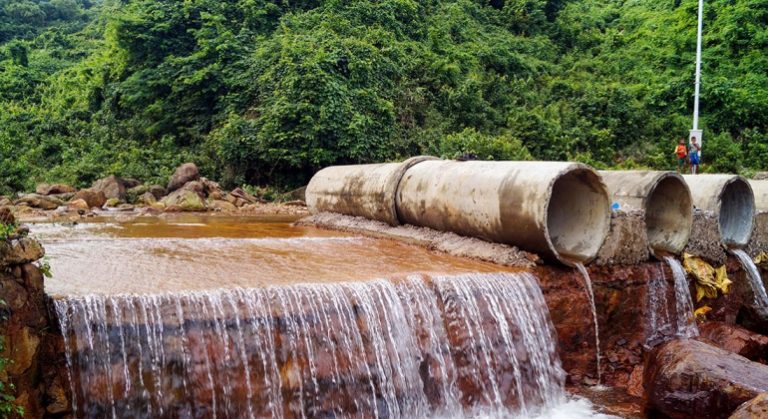 Lalghat-Waterfall-Sunamganj-770x420