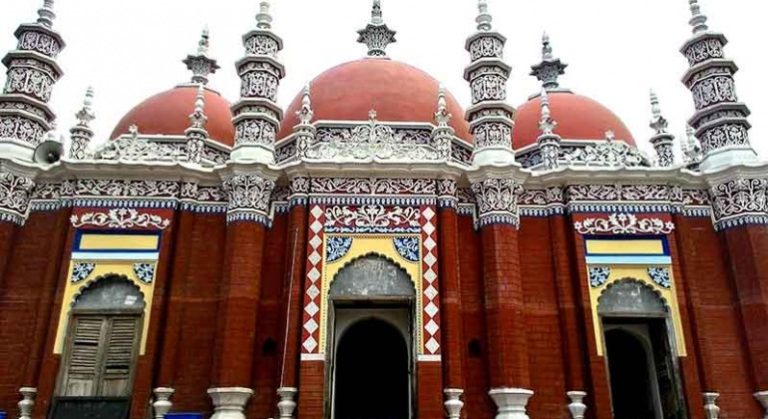 Mia-Bari-Mosque-Barisal-770x420