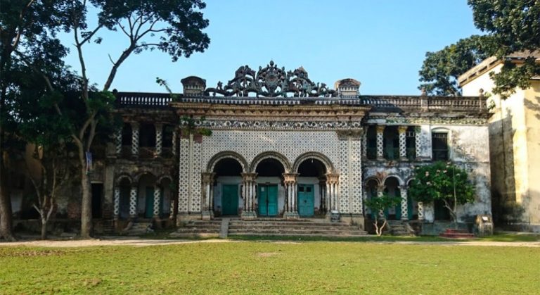 Porir-Dalan-Hemnagar-Rajbari-Tangail-770x420