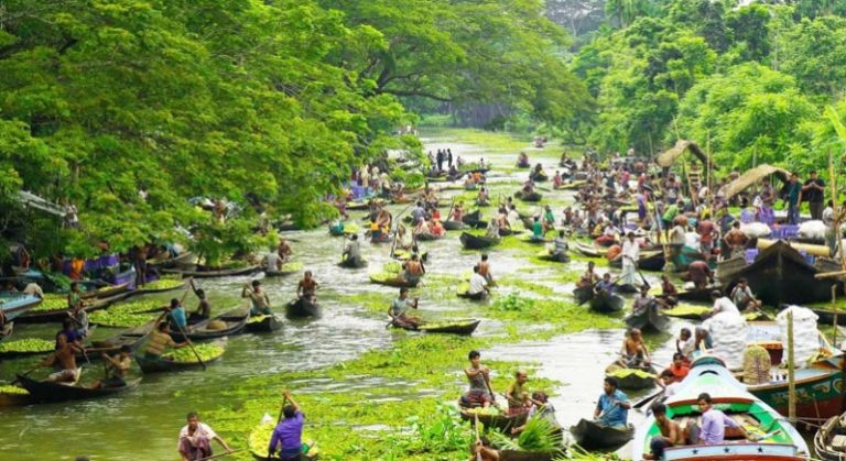 swarupkathi-guava-floating-market-770x420