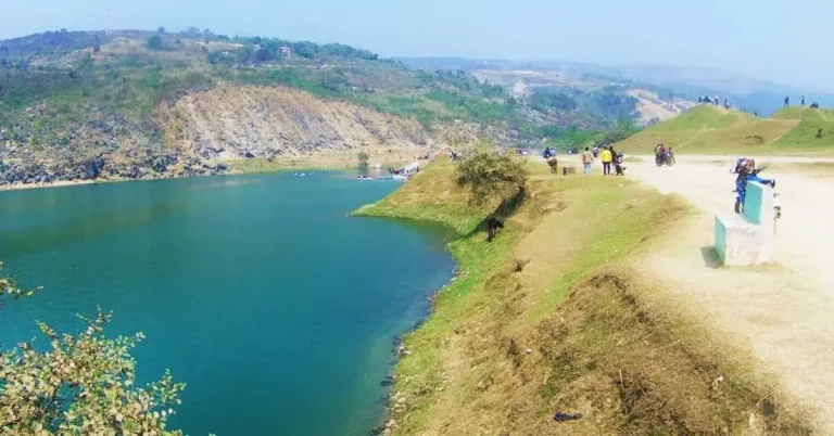 নীলাদ্রি-লাক-Niladri-Lake