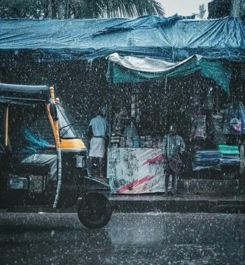 Street Photography #photography #photoshoot #streetphotography #mountains #city #rainy #rainydays